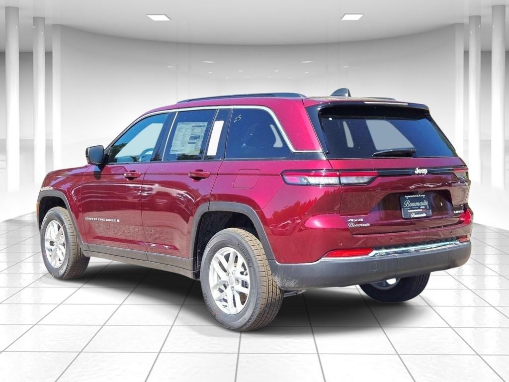 2026 Jeep Grand Cherokee — detail view