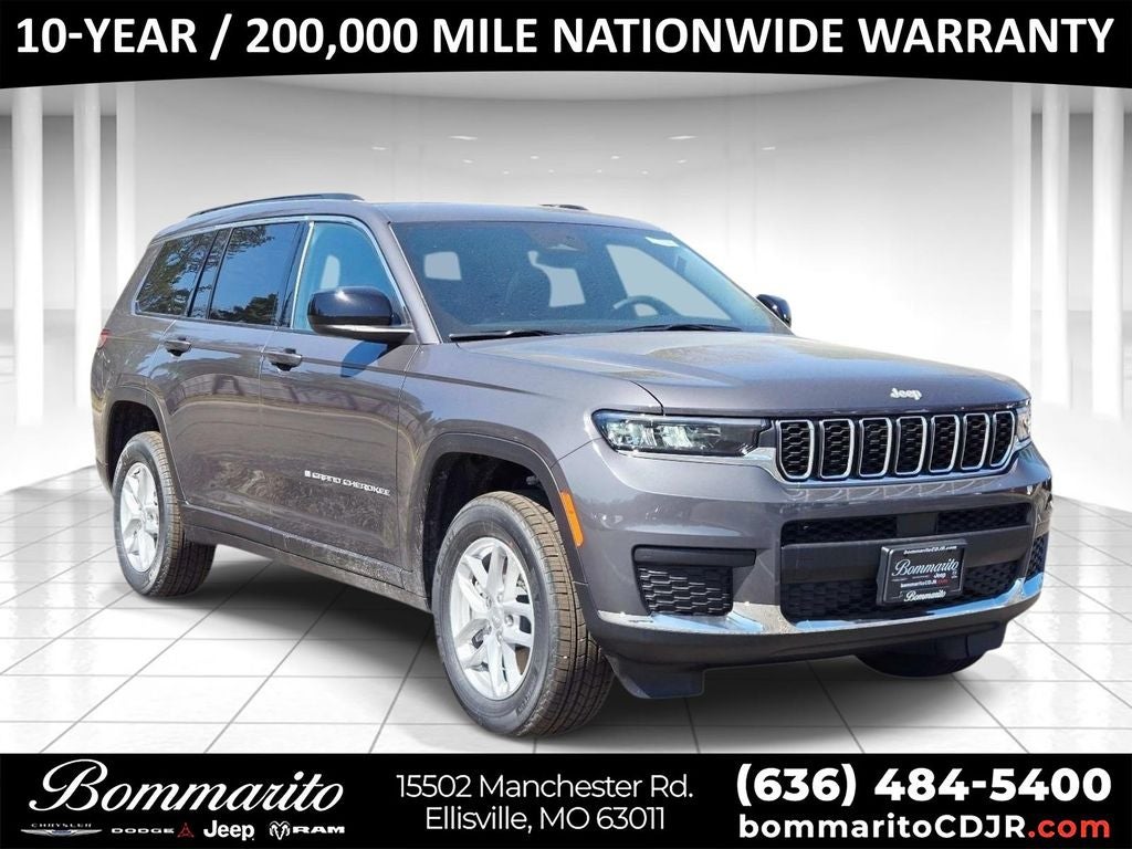 2026 Jeep Grand Cherokee L Laredo in Gray Metallic — front three-quarter view