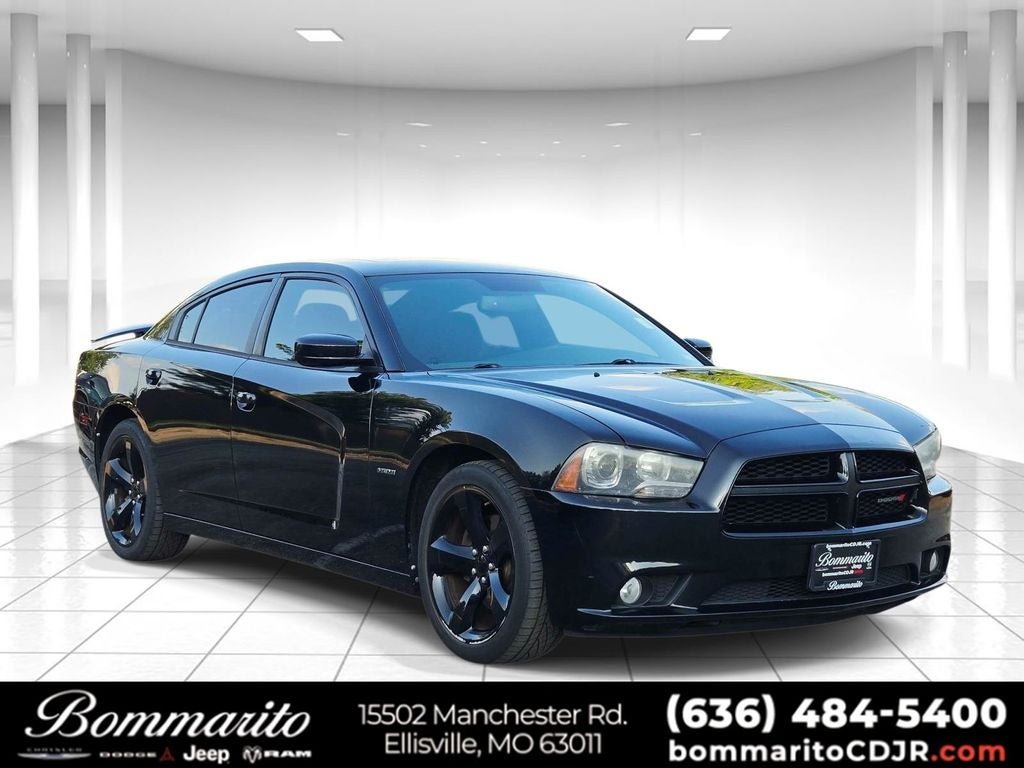 2013 Dodge Charger R/T in Pitch Black — front three-quarter view