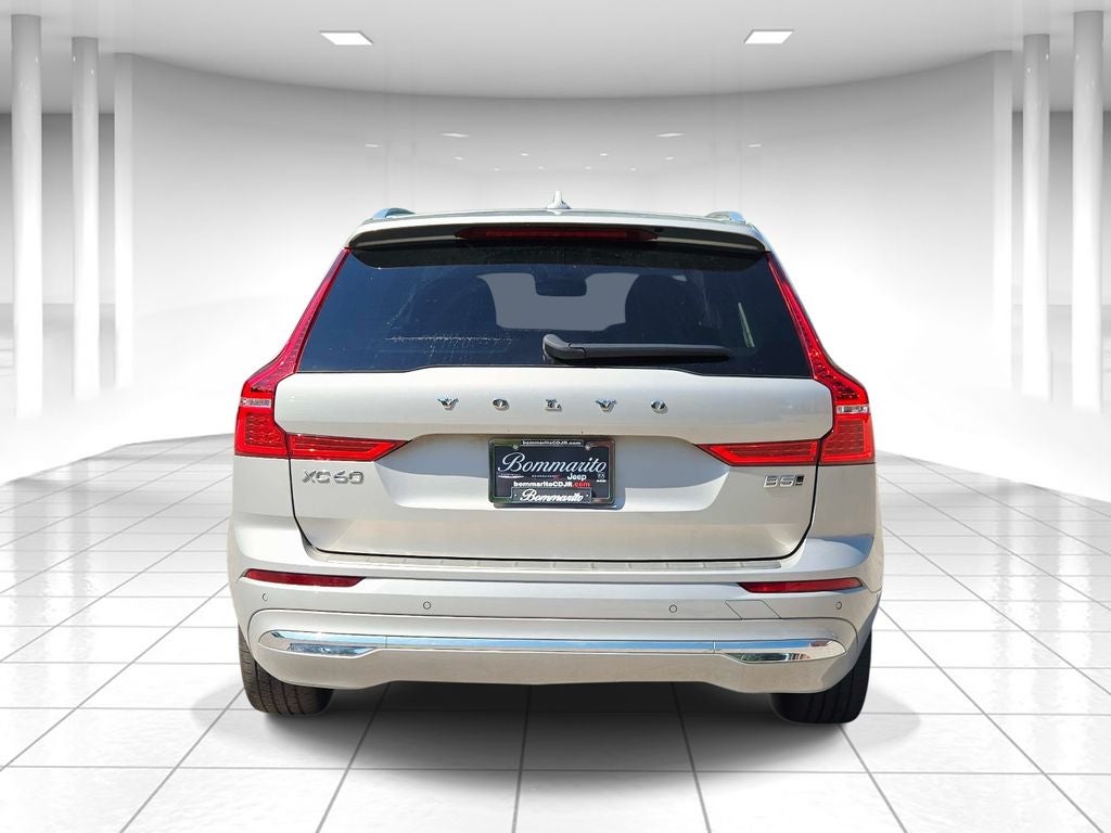 2023 Volvo XC60 — interior view